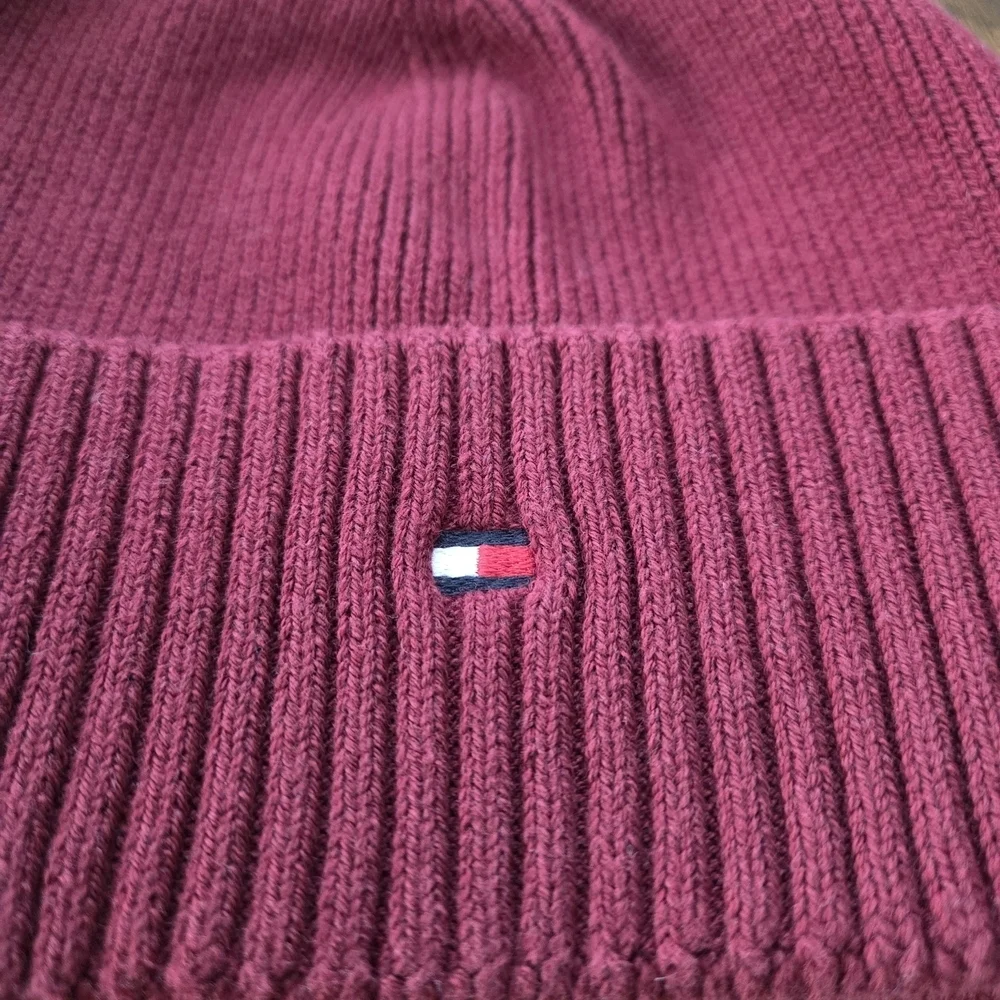 Tommy Hilfiger Mens Knitted Beanie Skull Cap Hat Red, Cotton One Size